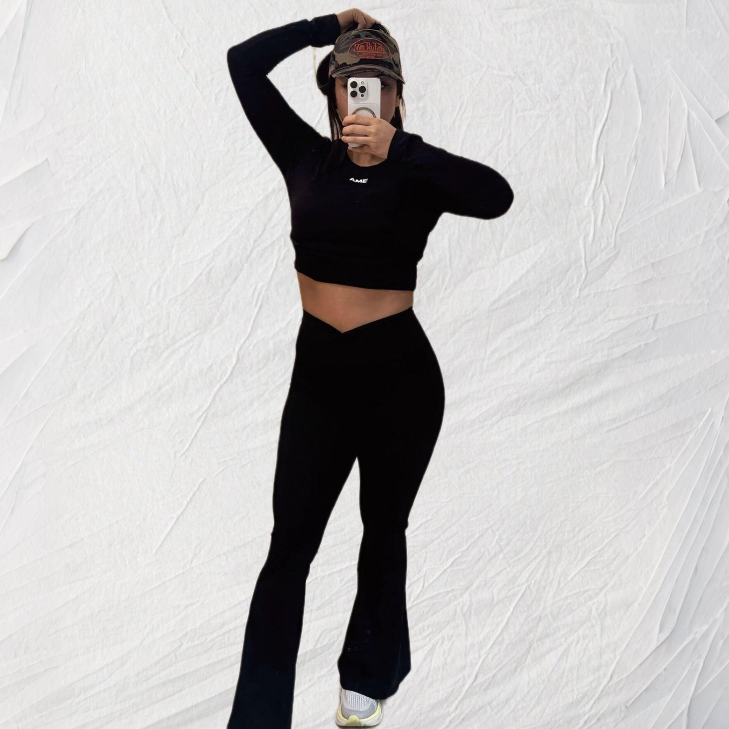 V SHAPED LEGGINGS (DISPLN EDITION)